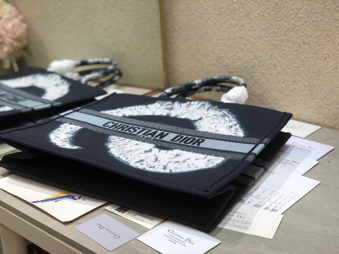 CD Galaxy Book Tote 42cm Bag Canvas 336582 mysite