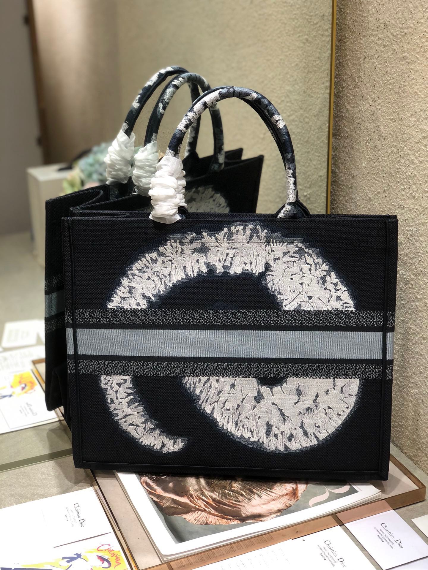 CD Galaxy Book Tote 42cm Bag Canvas 336582 mysite