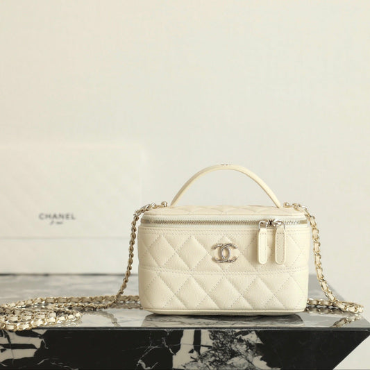 CC 25C Vanity 17cm Cream Grained Calfskin mysite