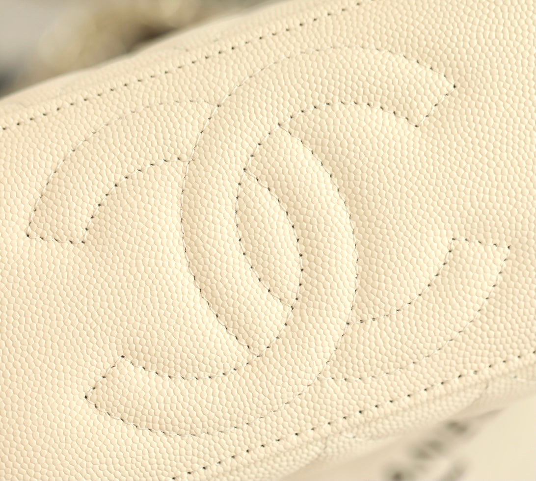 CC 25C Vanity 17cm Cream Grained Calfskin mysite