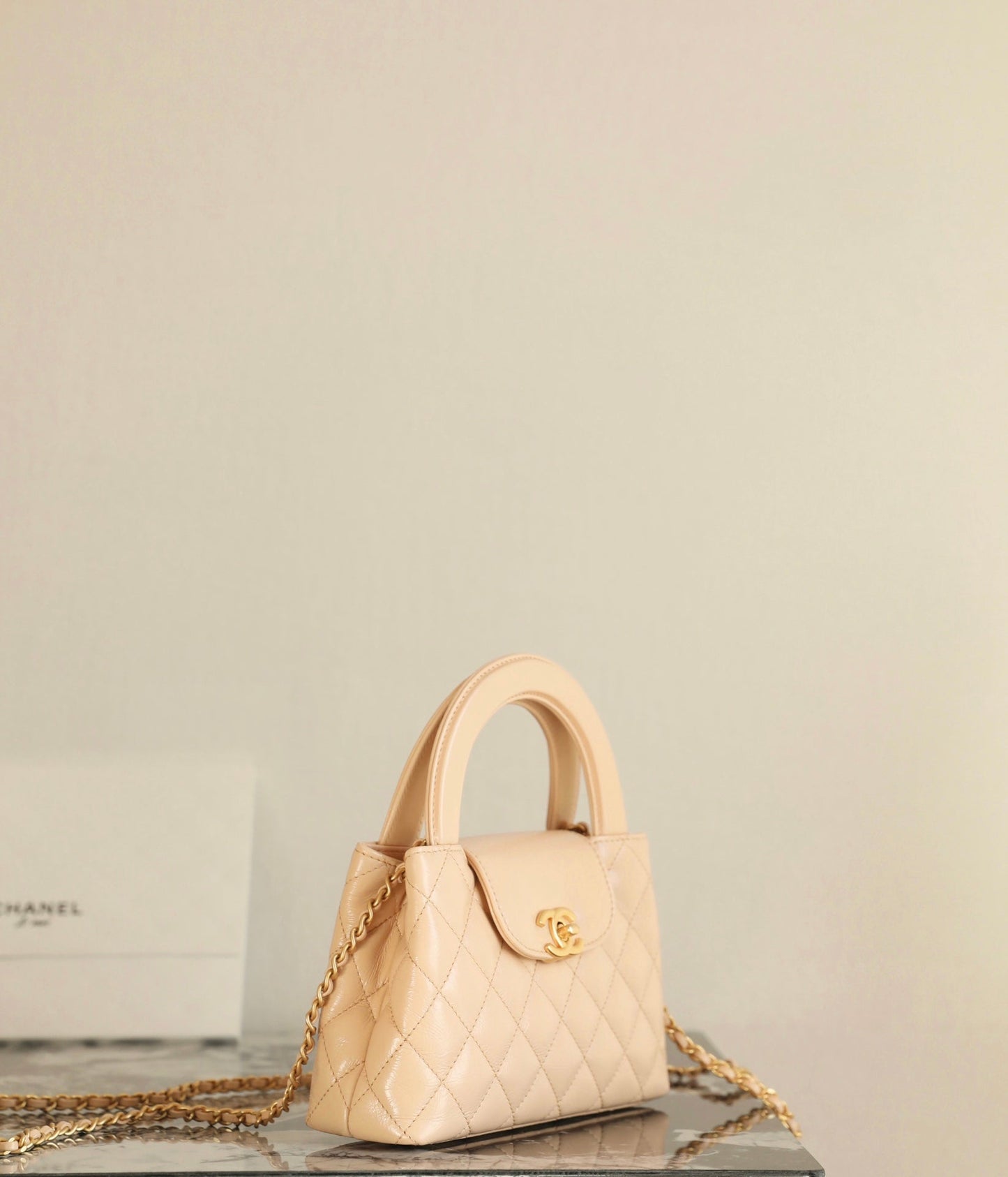 CC 24K Nano 19cm Kelly Shopper Bag Beige Patent Lambskin mysite