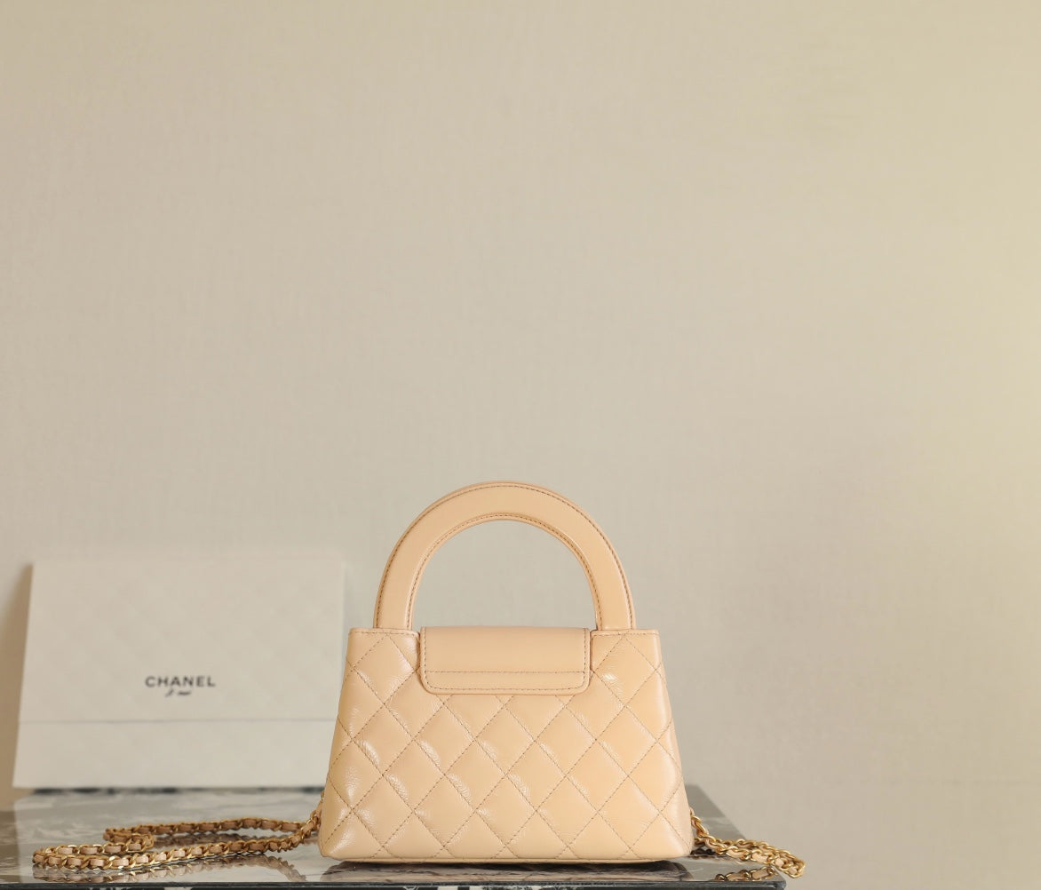CC 24K Nano 19cm Kelly Shopper Bag Beige Patent Lambskin mysite