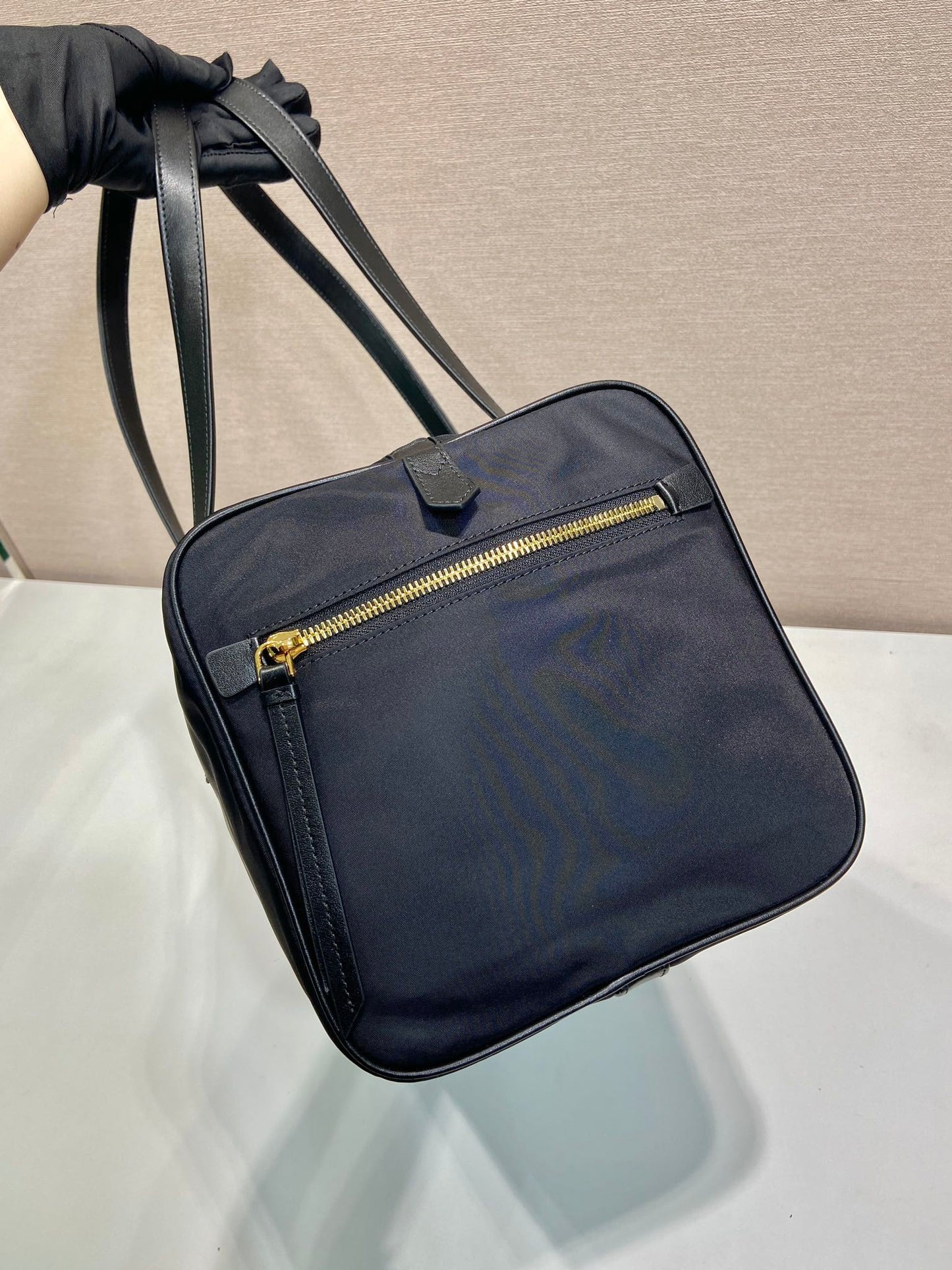 TRAVEL BAG 40 IN BLACK WATERPROOF FABRIC GOLD PADLOCK mysite