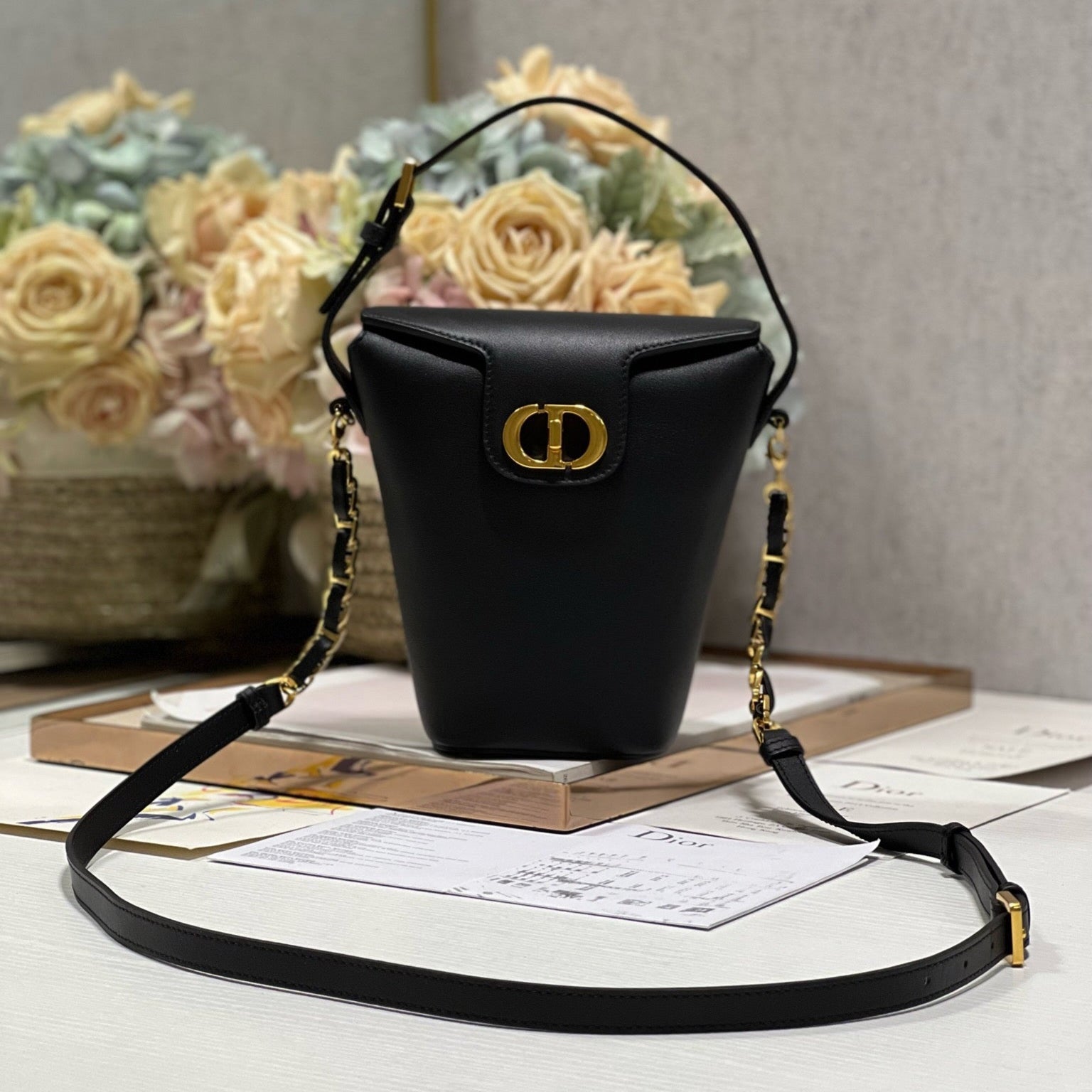 CD Montaigne Large Chain Bucket Bag Black Calfskin 336800 mysite