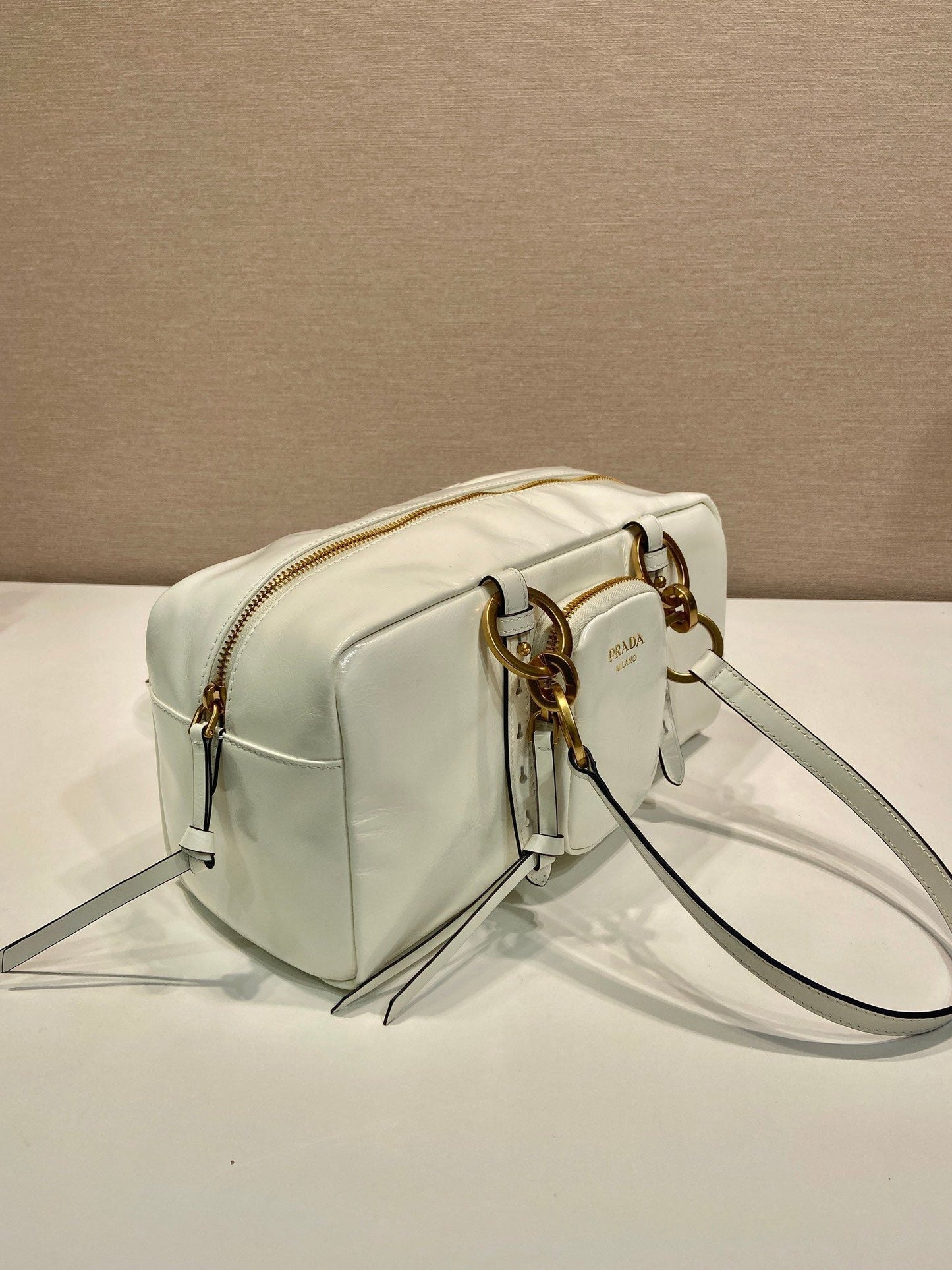LARGE RECTANGULAR BAG 30 IN WHITE OIL WAX LAMBSKIN GOLD HARDWARE mysite
