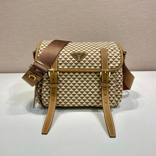MESSENGER BAG 25 IN BROWN MIX CREAM TRIANGLE PATTERN EMBROIDERED FABRIC mysite