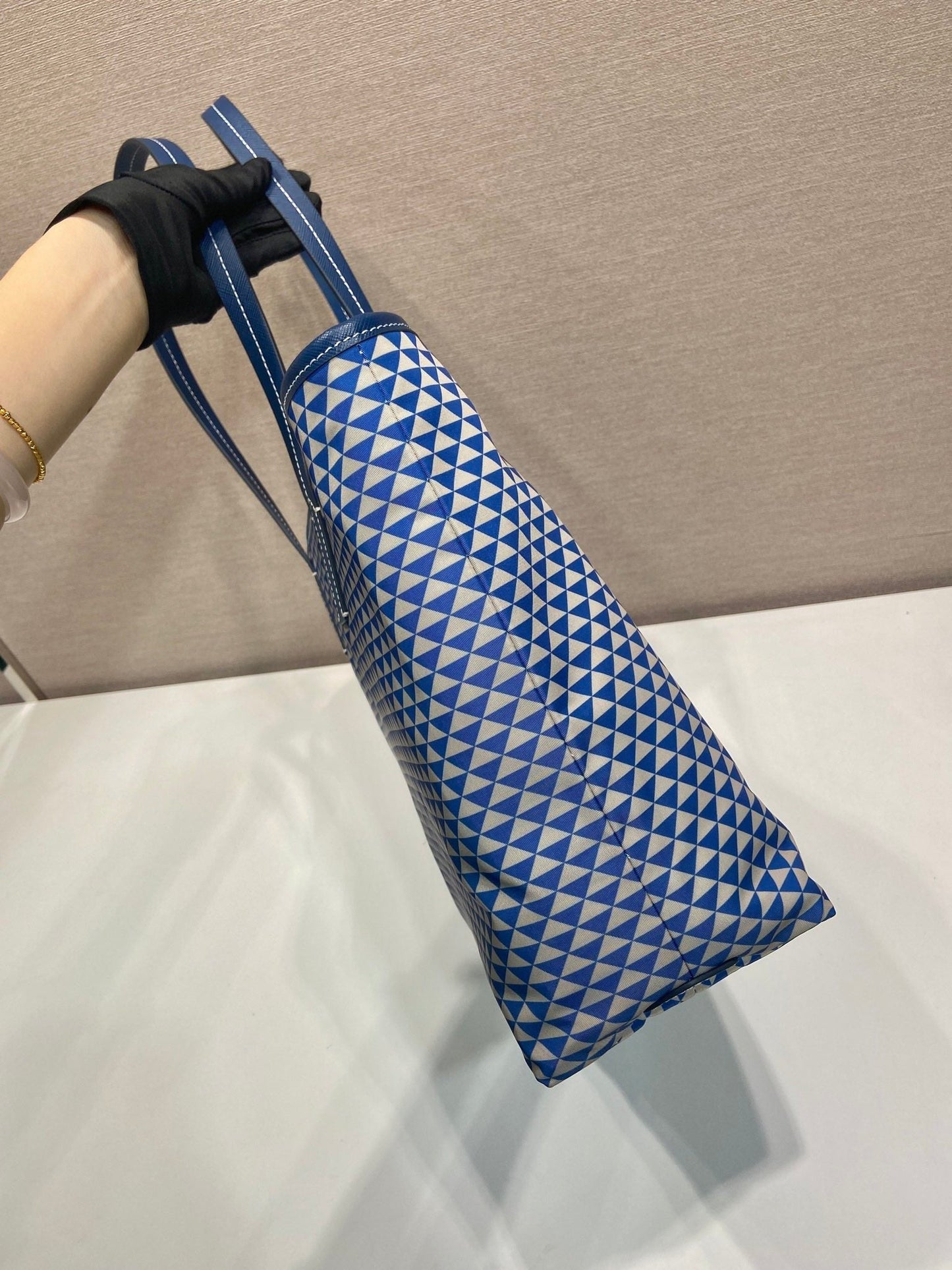 TOTE BAG 33 IN BLUE MIX WHITE TRIANGLE PATTERN EMBROIDERED FABRIC mysite