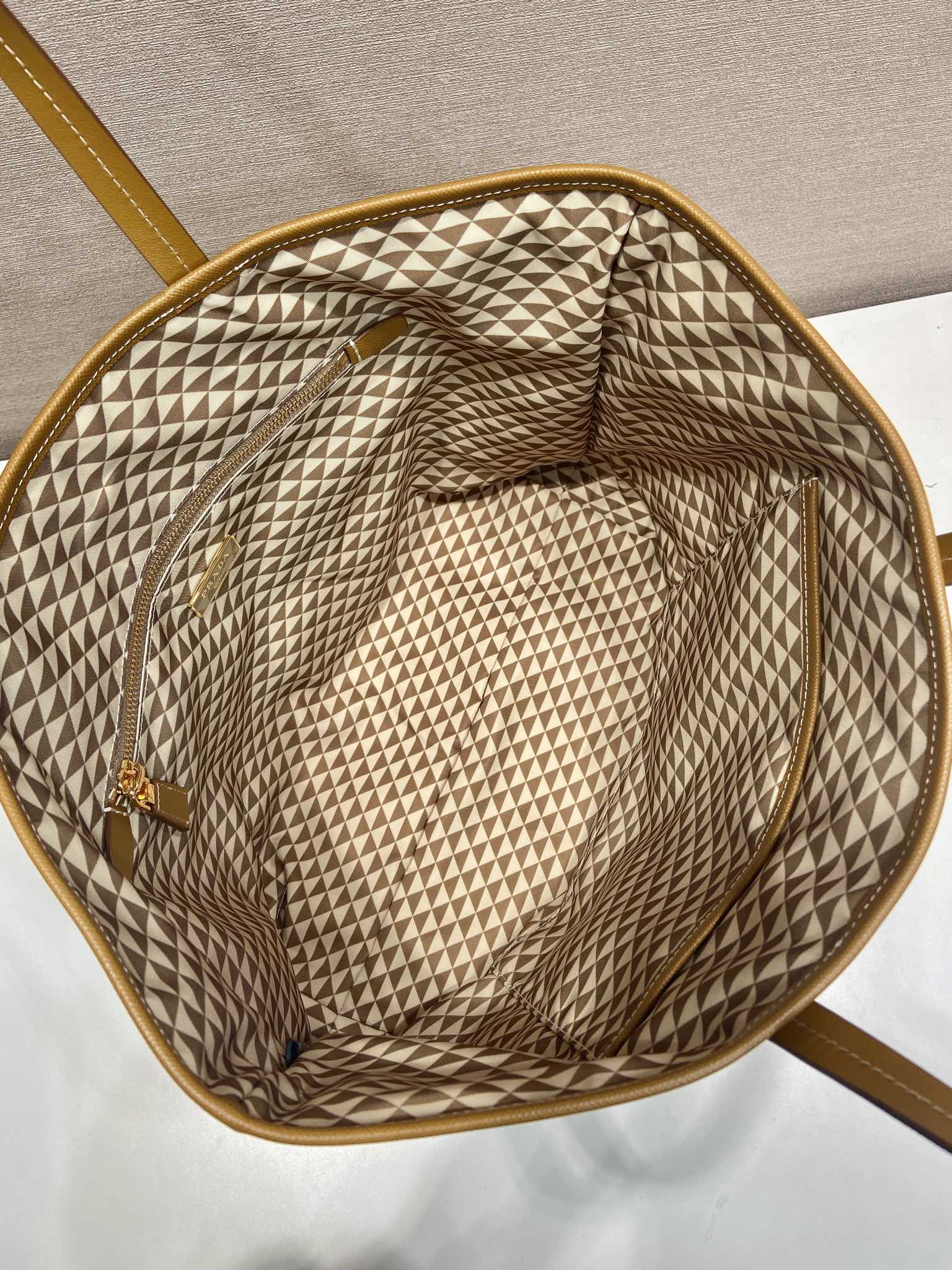 TOTE BAG 33 IN BROWN MIX CREAM TRIANGLE PATTERN EMBROIDERED FABRIC mysite