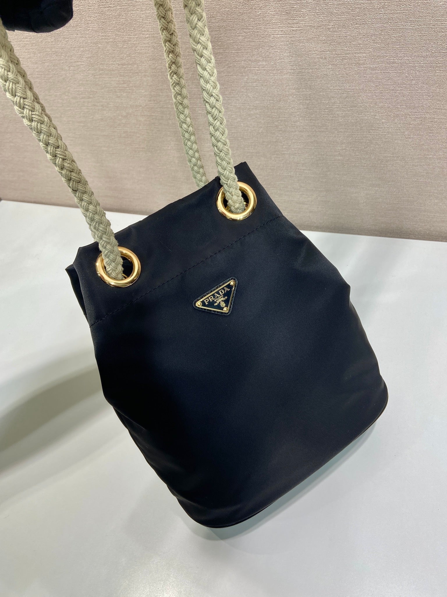 BUCKET BAG 28 IN BLACK RE-NYLON GOLD LOGO mysite