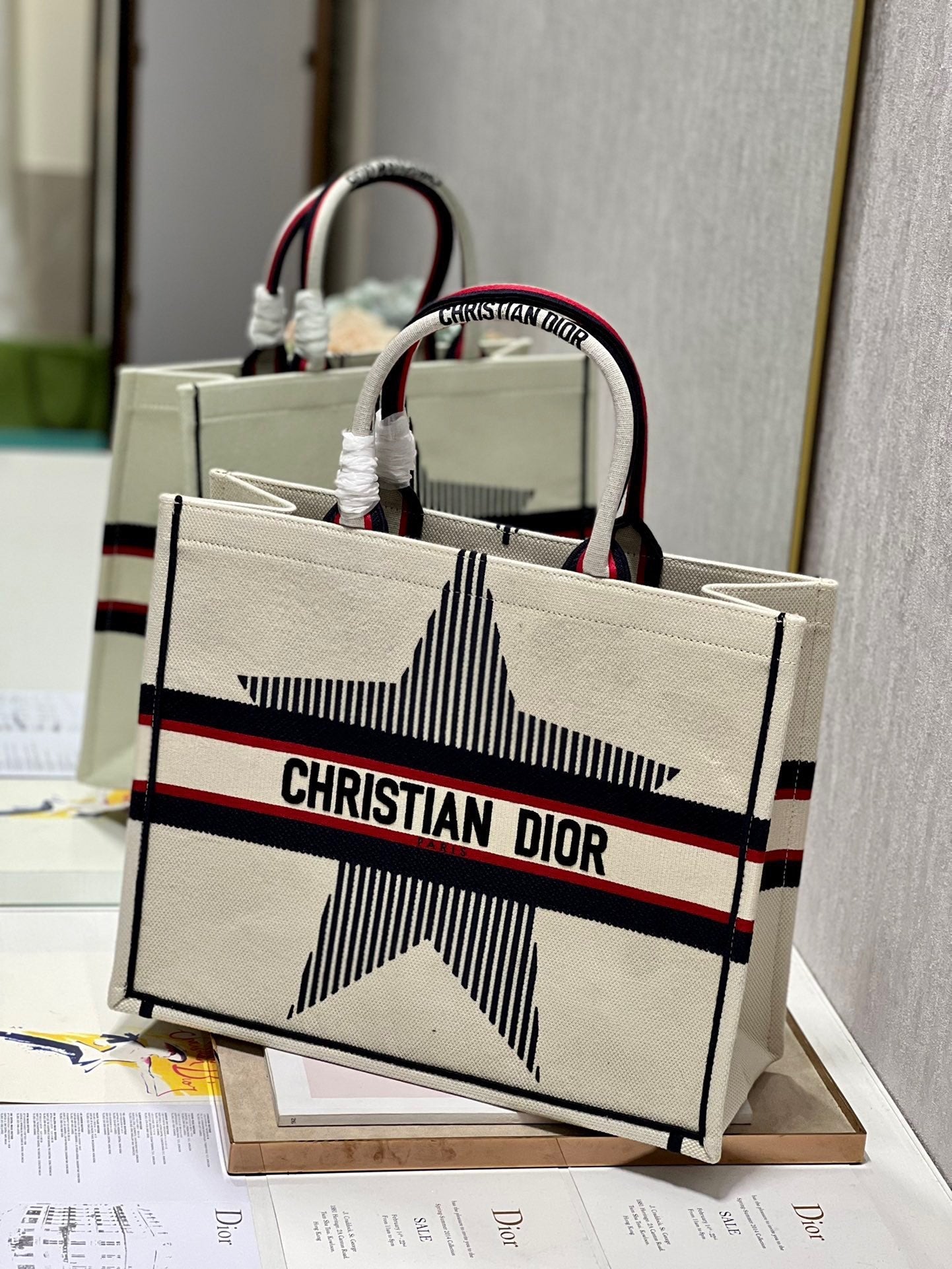 CD White five-pointed Star Book Tote 42cm Bag Canvas 336564 mysite