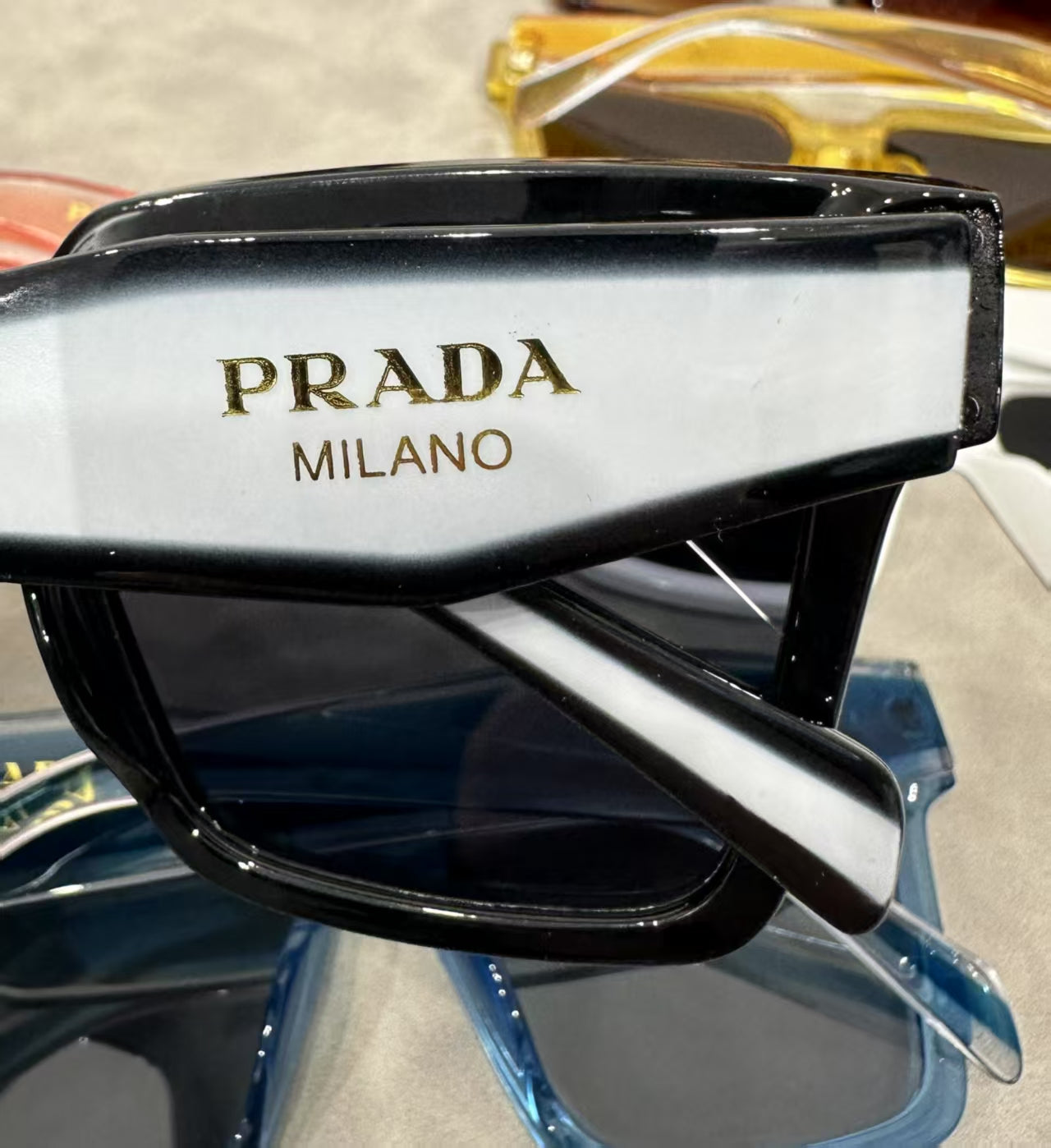 Luxury Large Frame Sunglasses Y-1331 Luxcases.shop