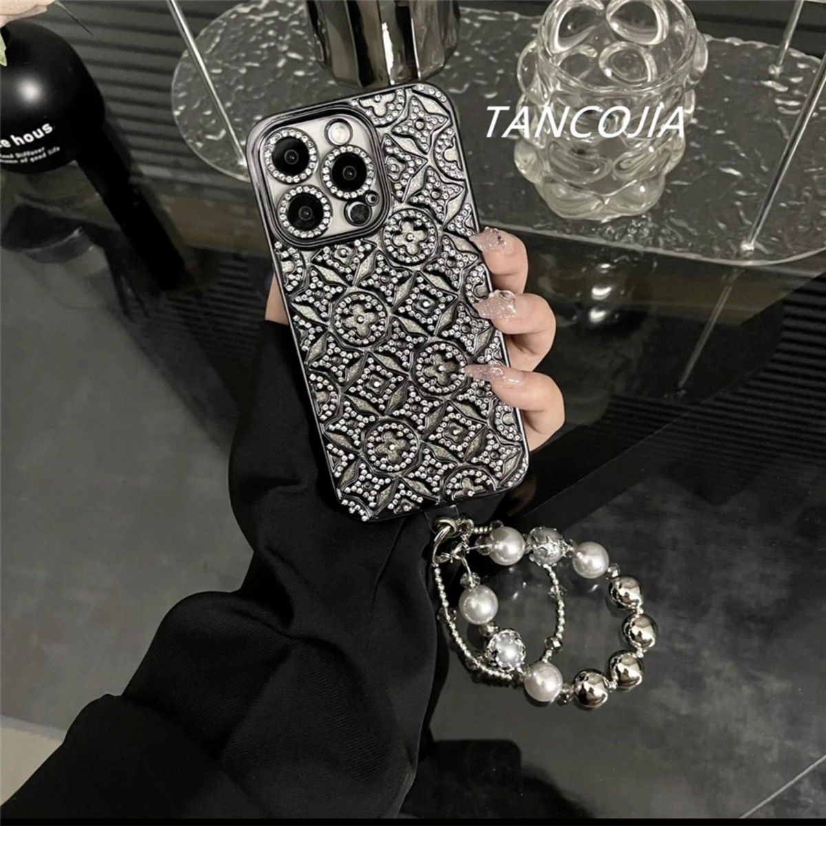 Luxury Diamond Embossed iPhone Case1 mysite