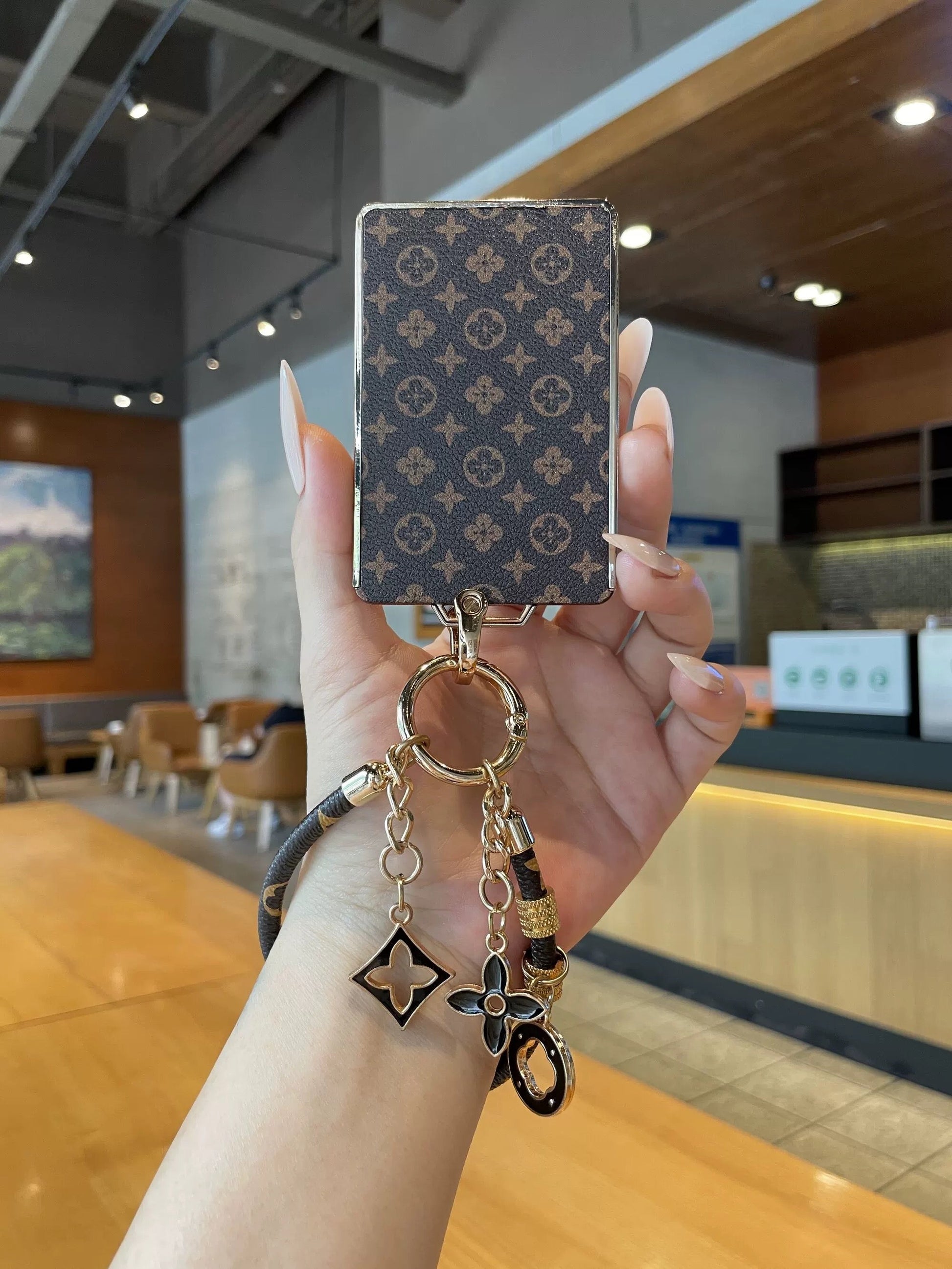 Luxury key case exclusively for Teslas mysite