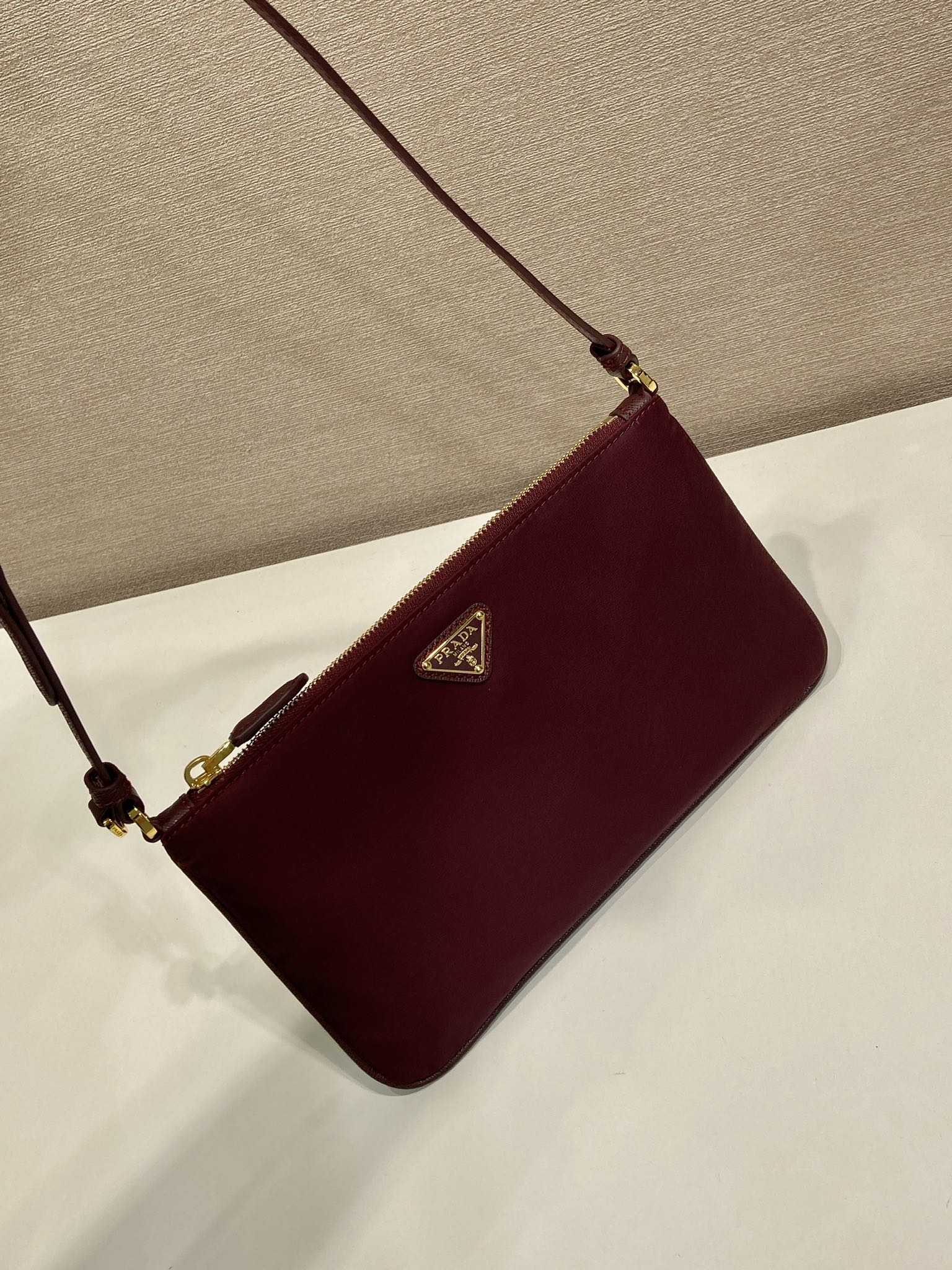 PRA vintage long shoulder bag burgundy nylon fabric mysite