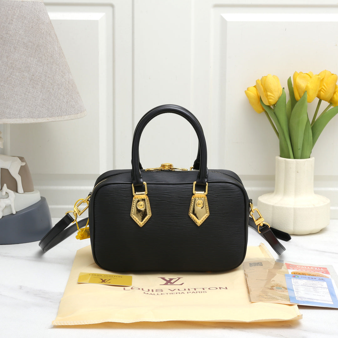 Louis Vuitton LV Trend Tote Bag Black 26x10x16cm mysite