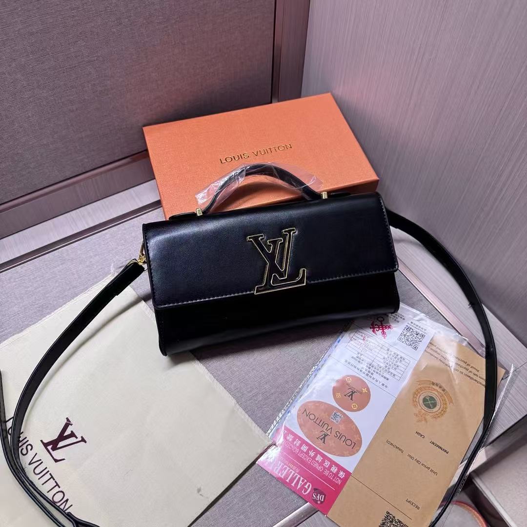 Luxe Texture Leather Handbag  019 mysite