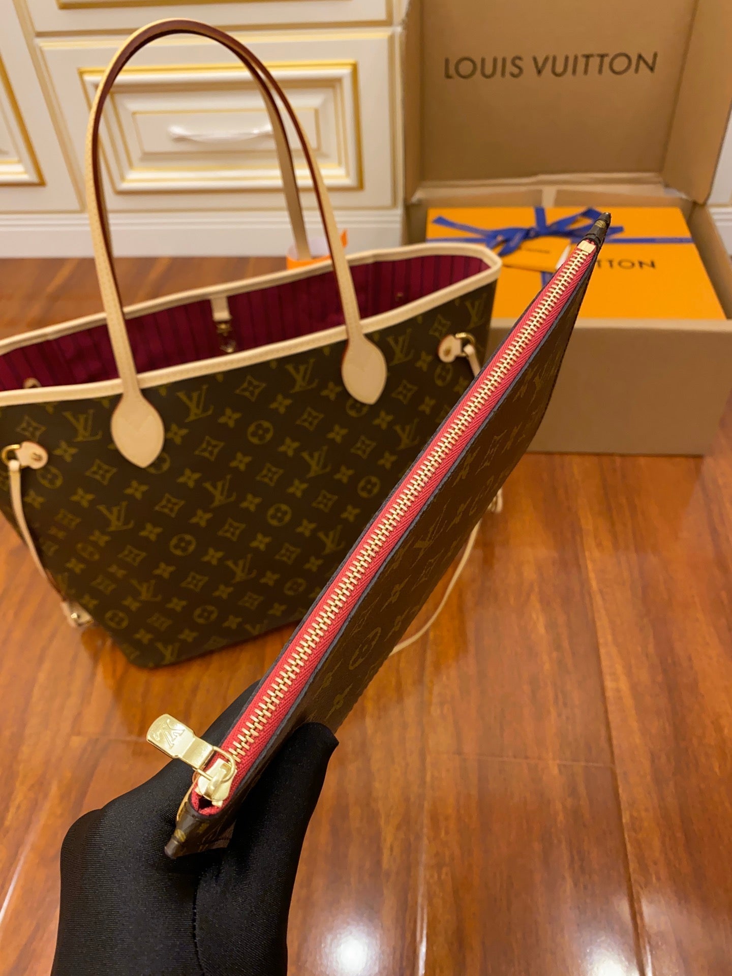 Louis Vuitton Tote Leather Bag mysite