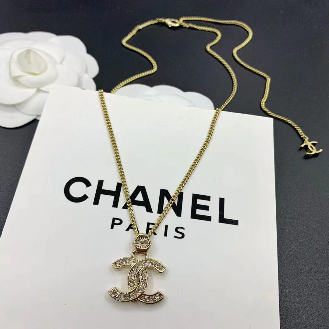 Boutique Diamond Pendant Necklace mysite