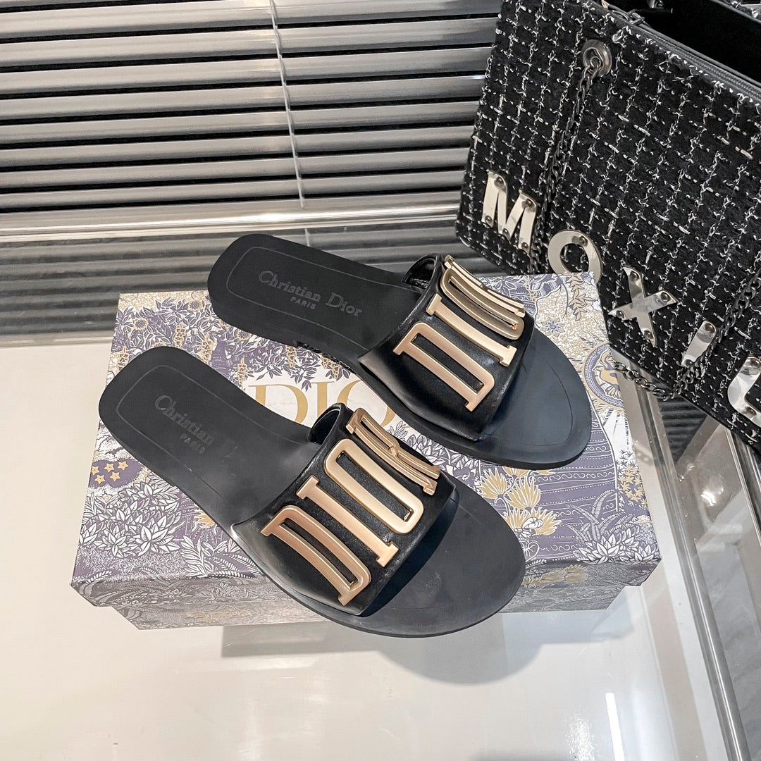 Metal Letters Solid Color Flat Slippers mysite