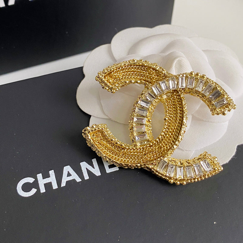 Glittering Gold Crystal Brooch mysite