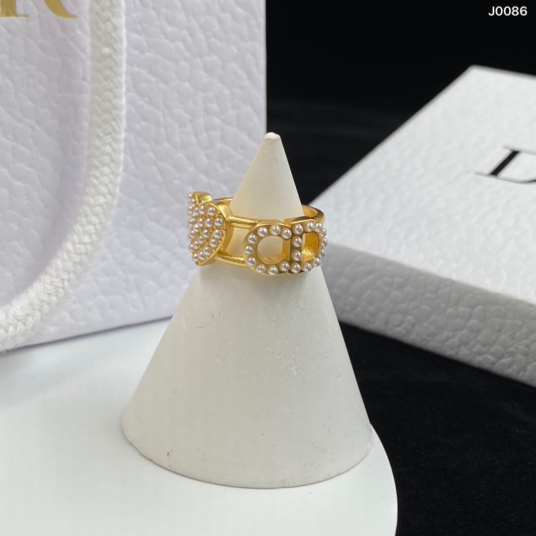 Love Pearl Ring mysite
