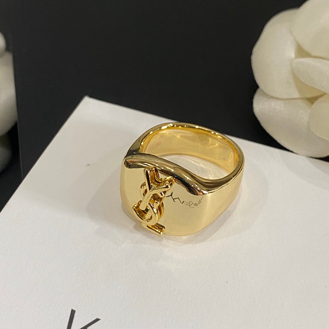 Elegant Letter Logo Closure Ring mysite