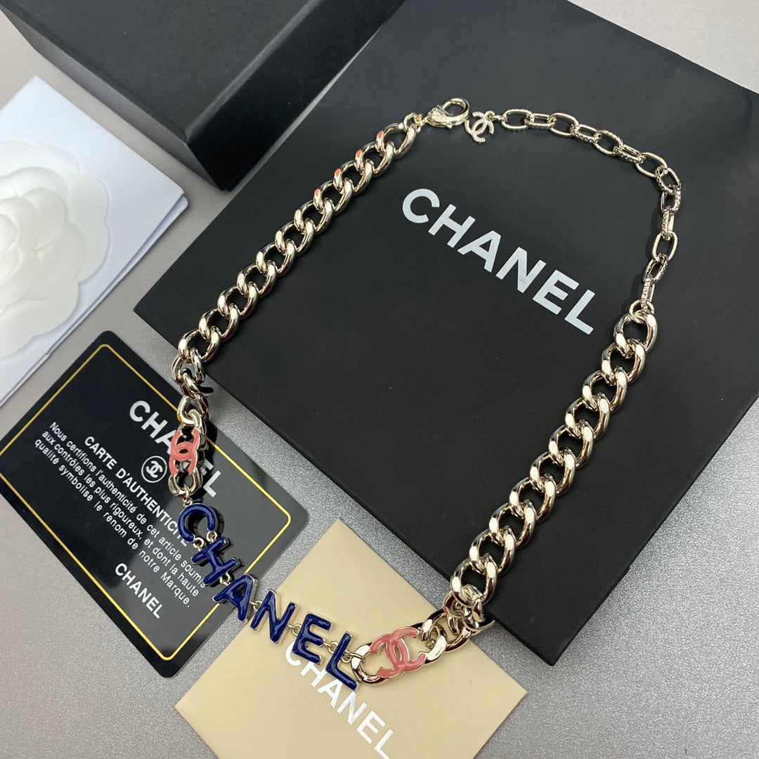 Large Chain Logo Necklace mysite