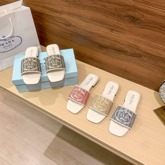 Letter Embroidery Flat Slippers mysite