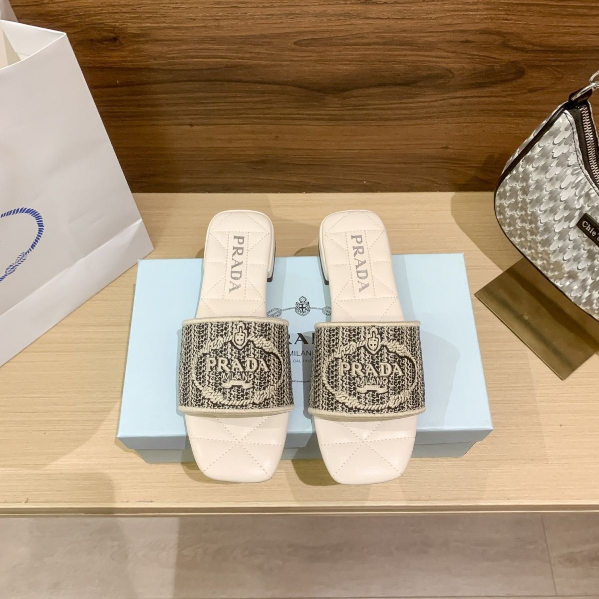 Letter Embroidery Flat Slippers mysite