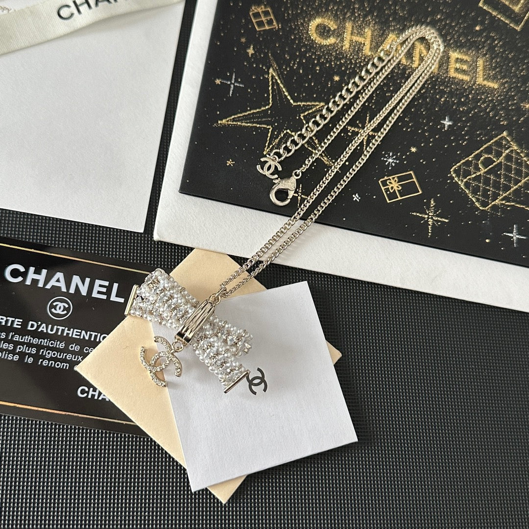 Diamond Bow Pendant Necklace mysite