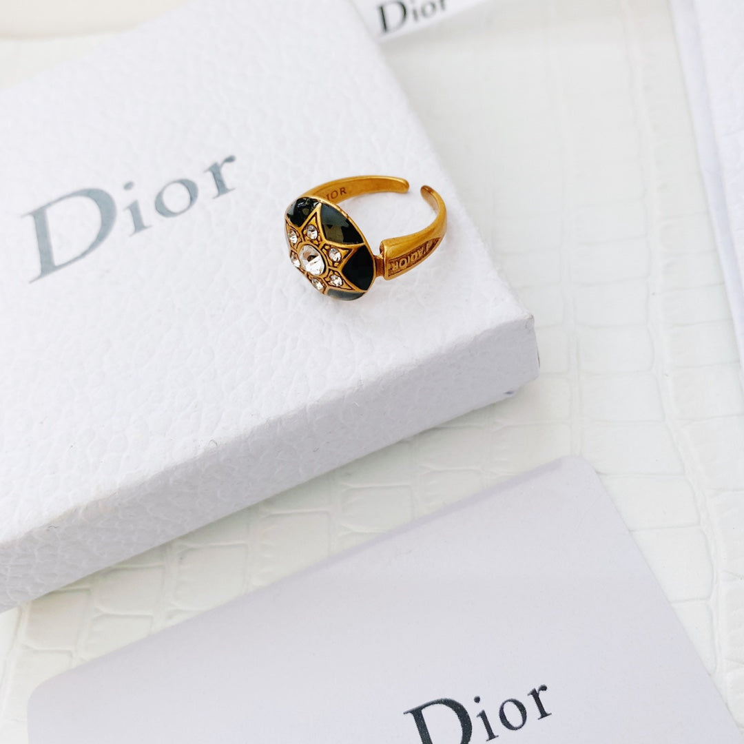 Vintage Enamel Ring mysite