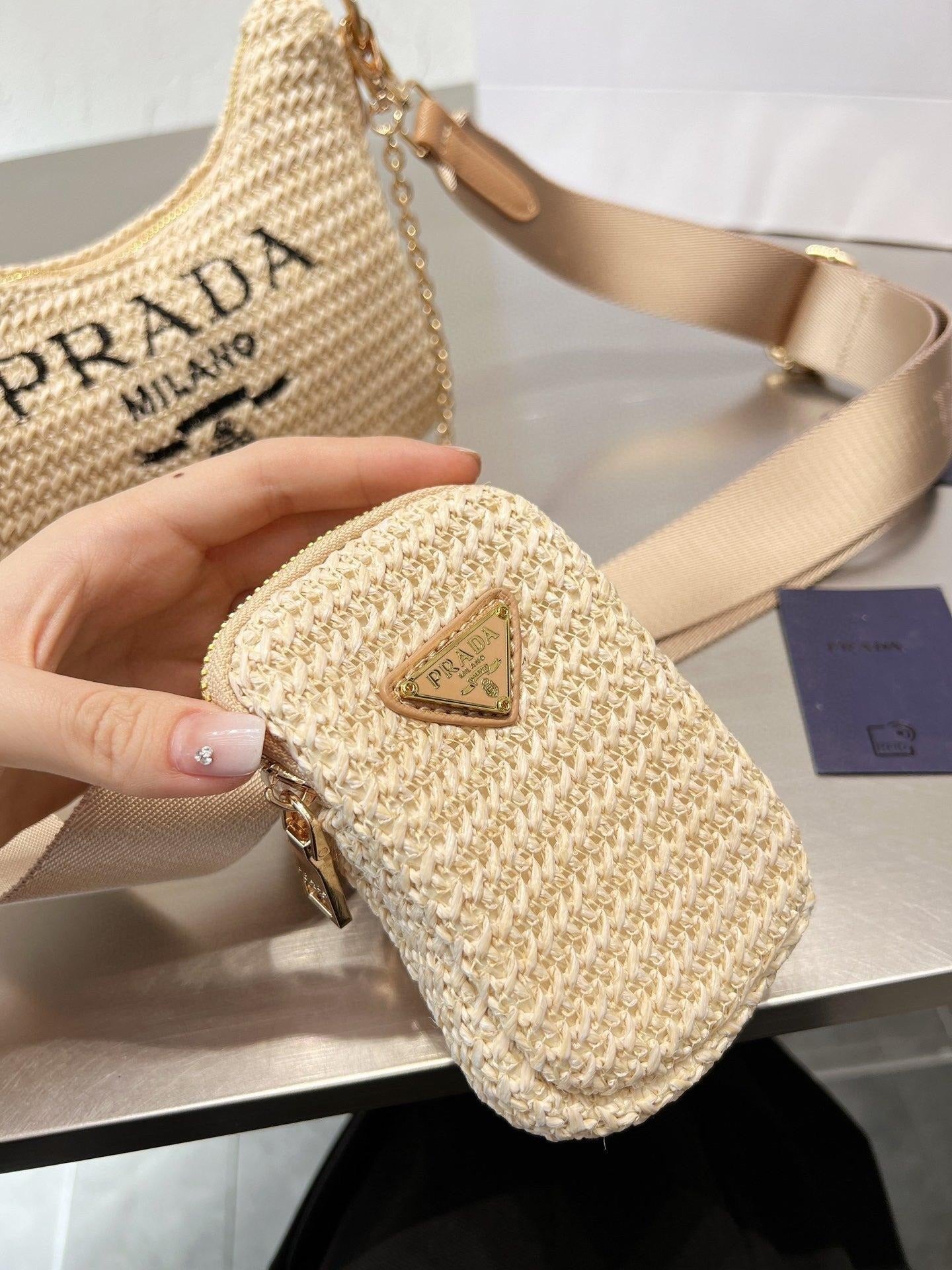 Prada Handbag Re-Edition 2005 Bag 8.3X7X2.3Inch mysite