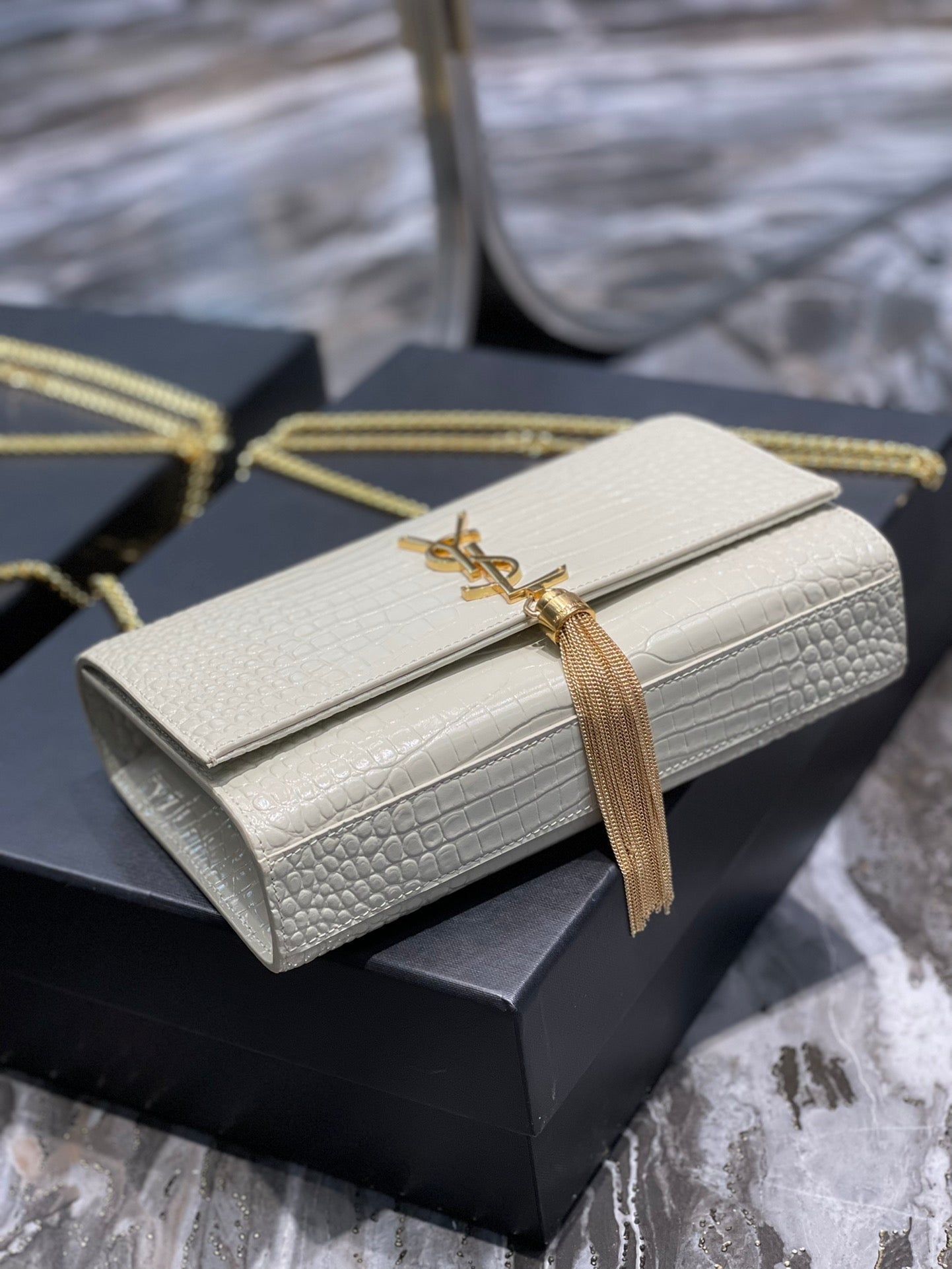 YSL KATE 24cm mysite