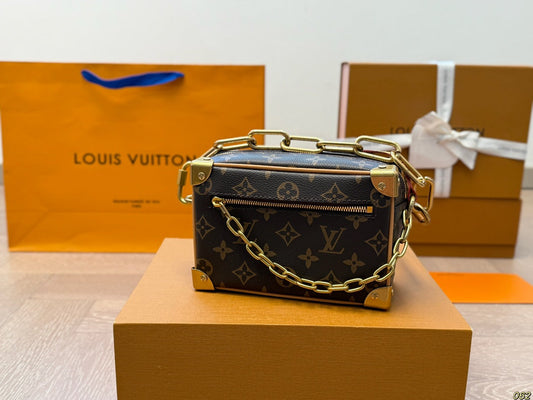 Louis Vuitton LV Soft Trunk Box Bag Satchel 18x12cm mysite