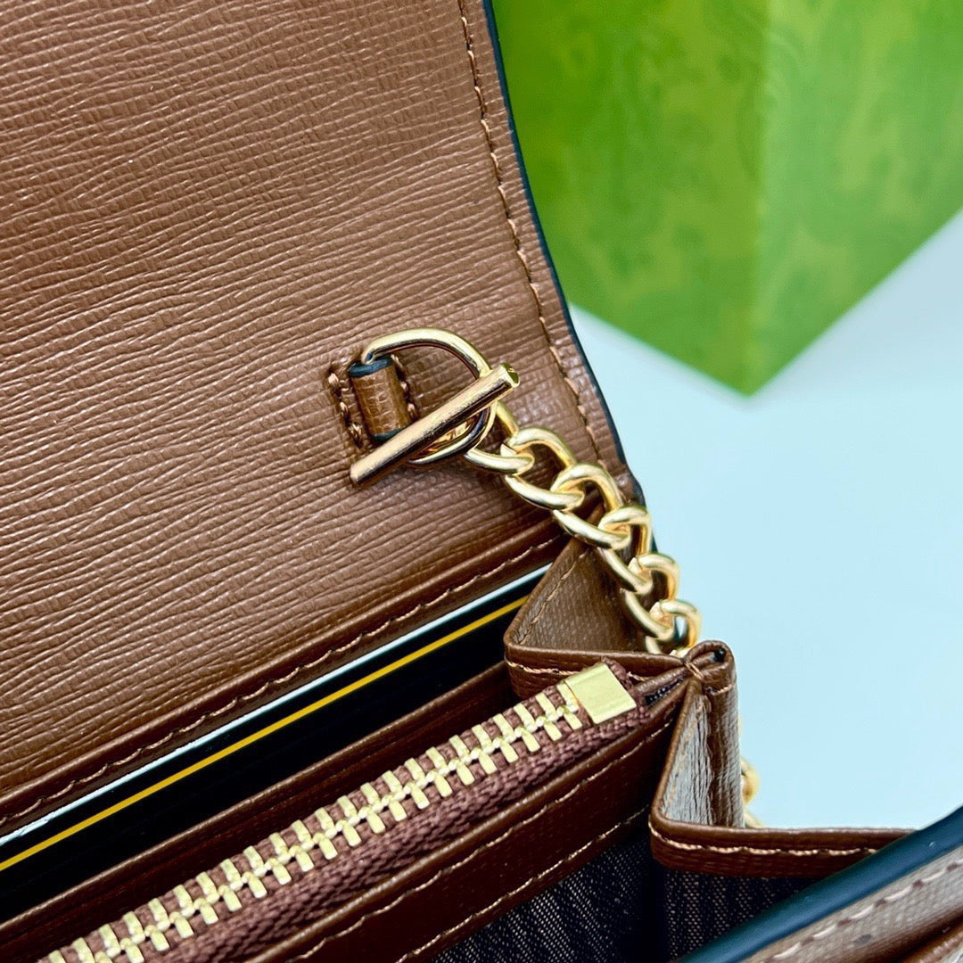 GUCCI Brown Saddle Buckle Handbag 19x10.5x3.5cm mysite
