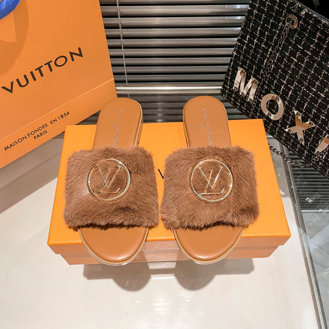 Fur Lock It Sandals mysite
