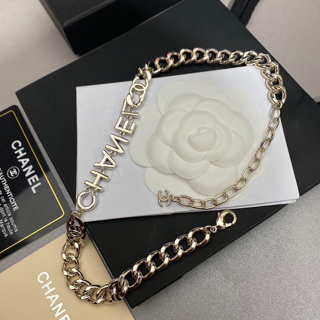 Large Chain Logo Necklace mysite
