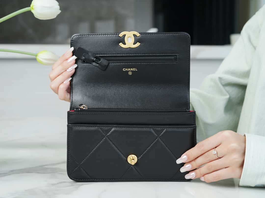 Chanel 19 WOC Wallet On Chain AP0957 BLACK Flap Bag mysite