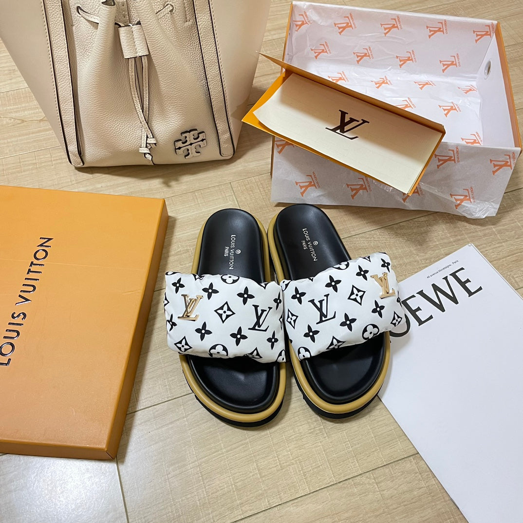 Letter Buckle Velcro Slippers mysite