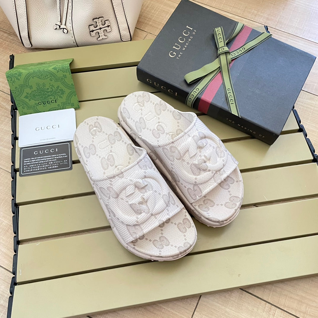Fashion Colorful Platform Slippers mysite