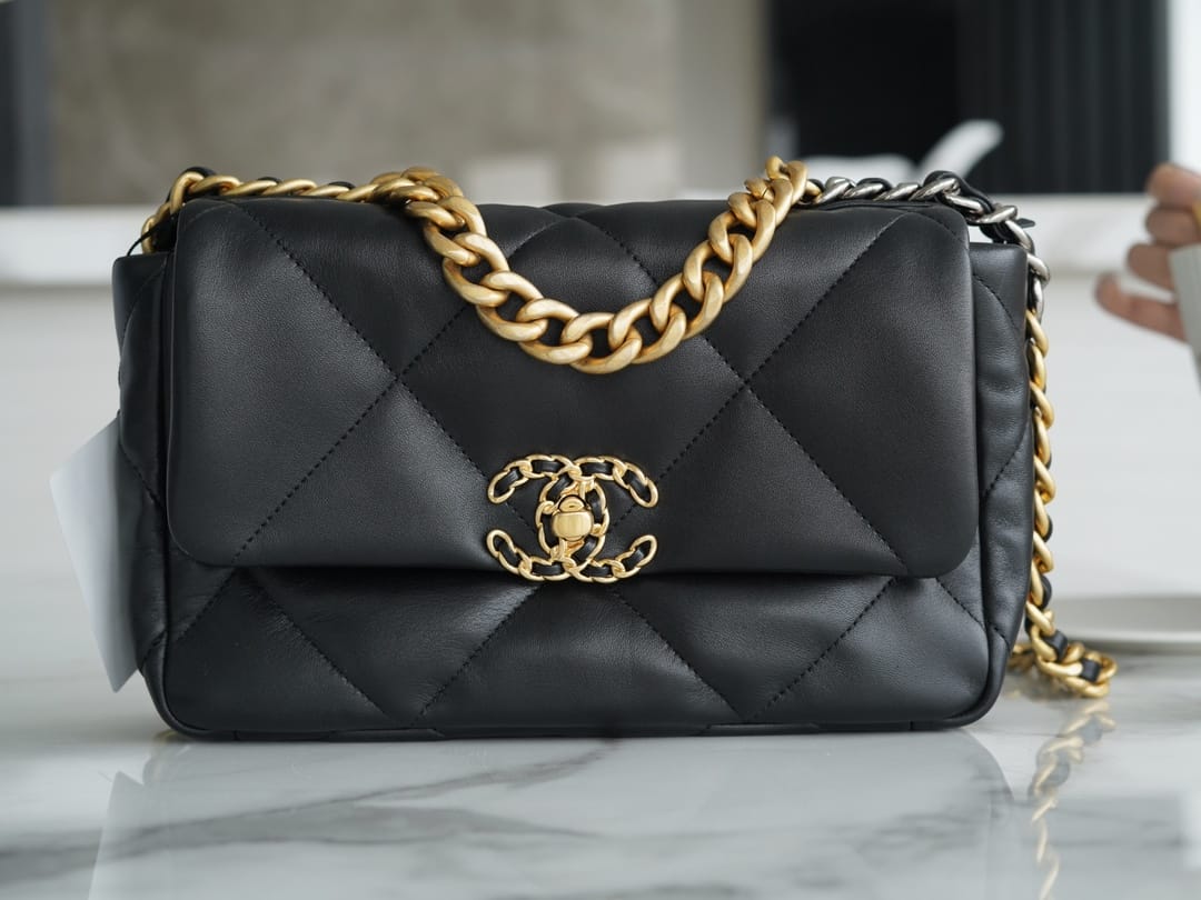 CHANEL 19BAG AS1160 Black Gold Buckle Bag Small 26CM mysite