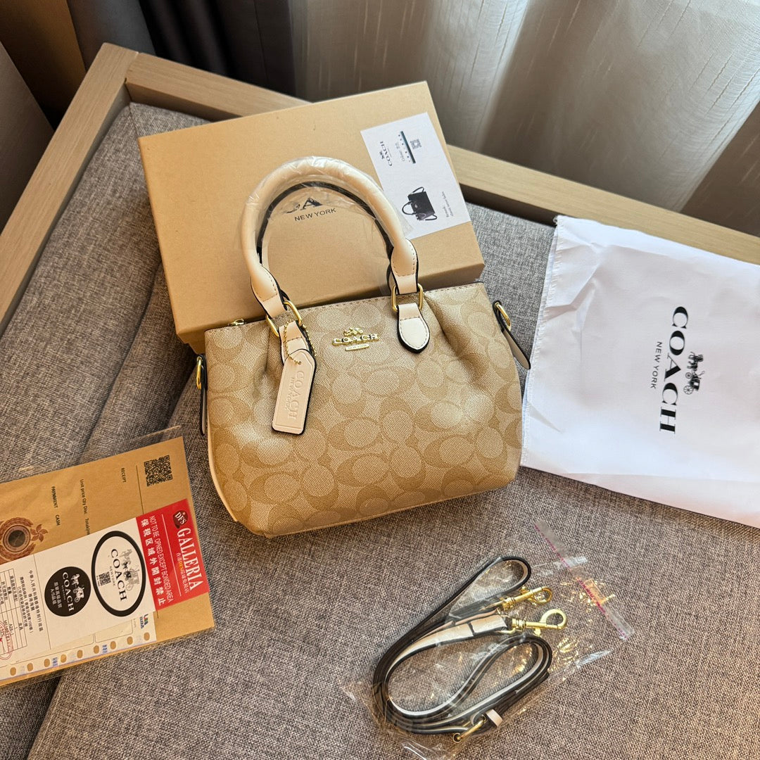 Luxe Texture Leather Handbag  101 mysite
