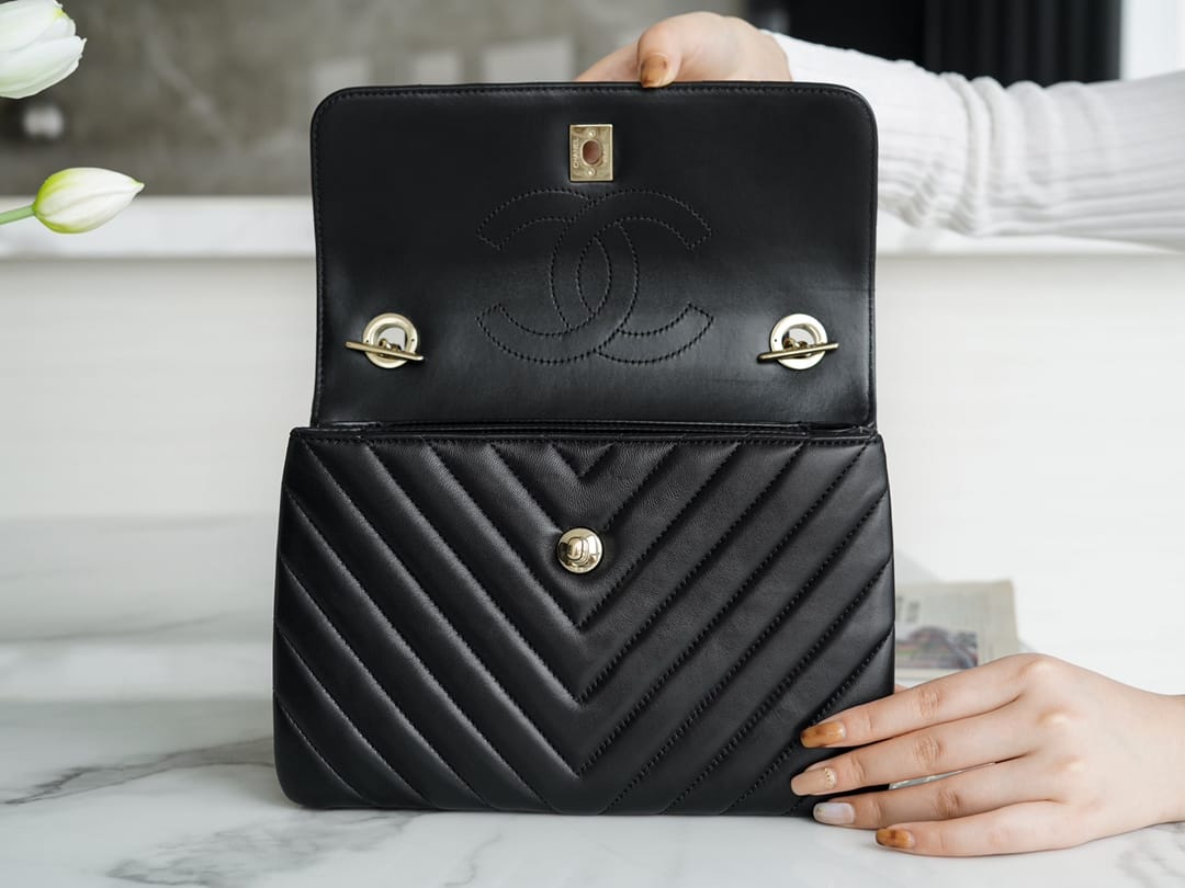 CHANEL Trendy CC25 Pre-Owned medium Chevron Trendy handbag  25cm mysite
