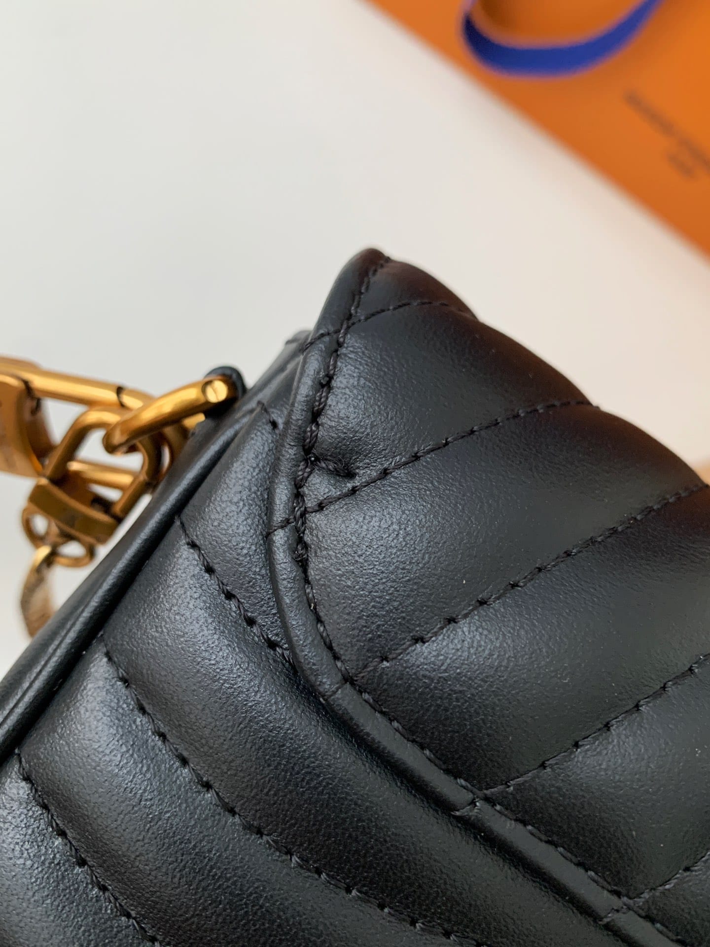 Louis Vuitton NEW WAVE MULTI-POCHETTE Handbag mysite