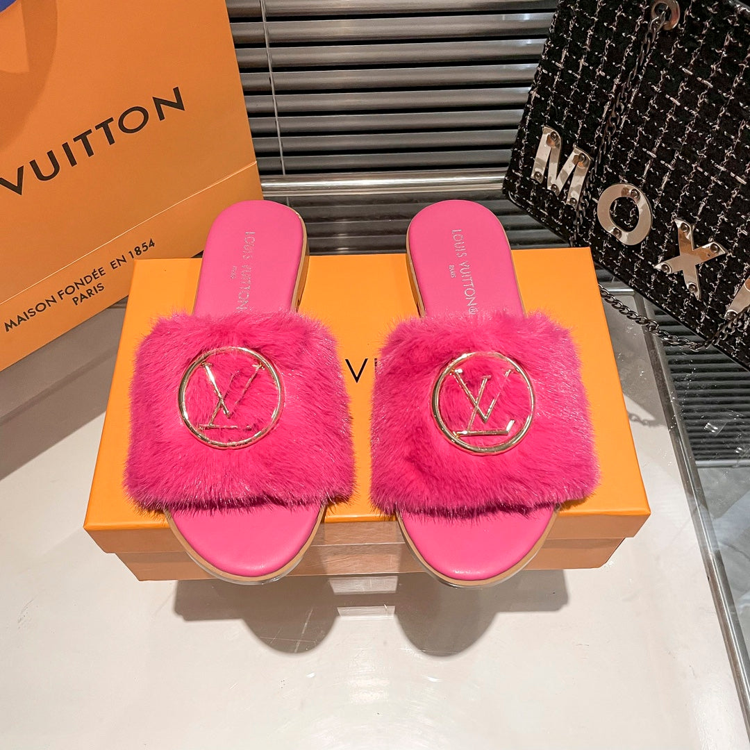 Fur Lock It Sandals mysite