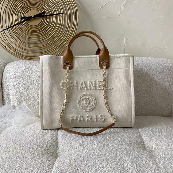 Chanel Pearl Deauville Tote Bag in Beige mysite