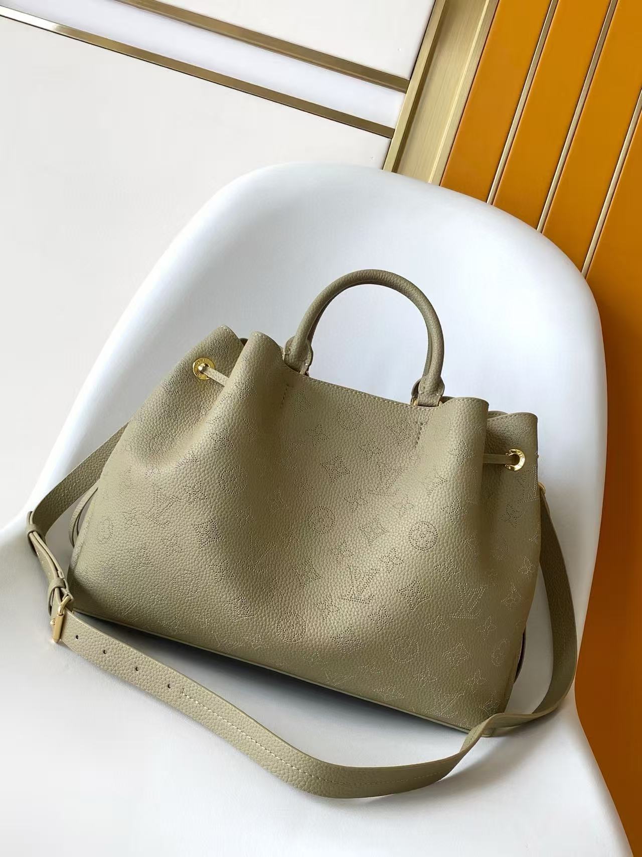 BELLA TOTE 32 IN ROSEMARY PERFORATED CALFSKIN GOLD HARDWARE mysite