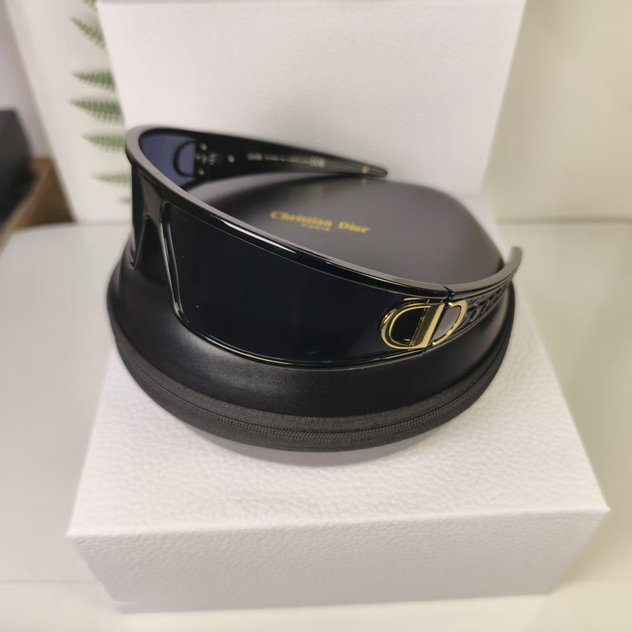 Luxury Large Frame Sunglasses Y-0882 Luxcases.shop
