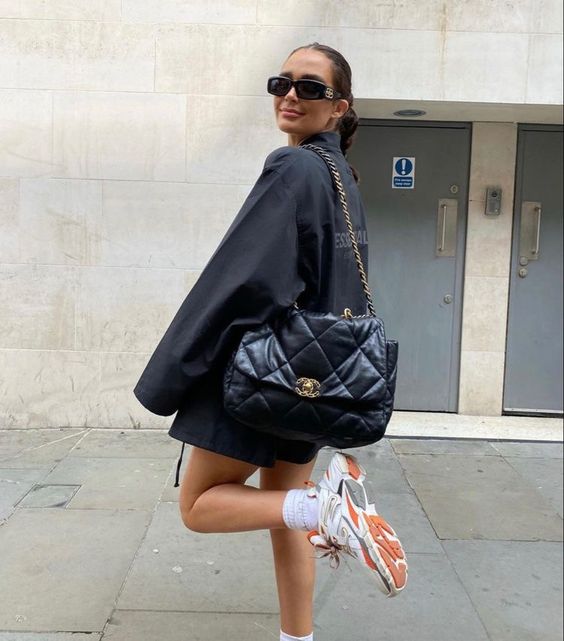 Classic Chanel Flap Bag mysite