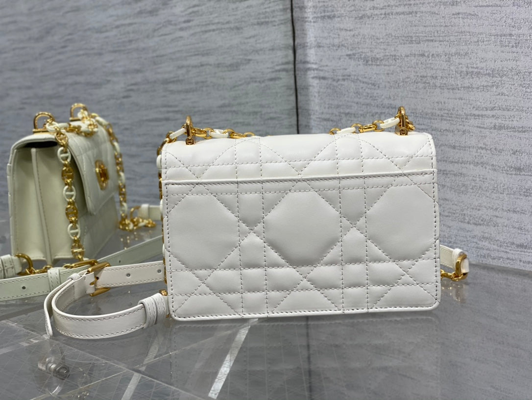 Dior Miss Caro White Macrocannage Lambskin Bag - 19 x 13 x 5.5 cm mysite